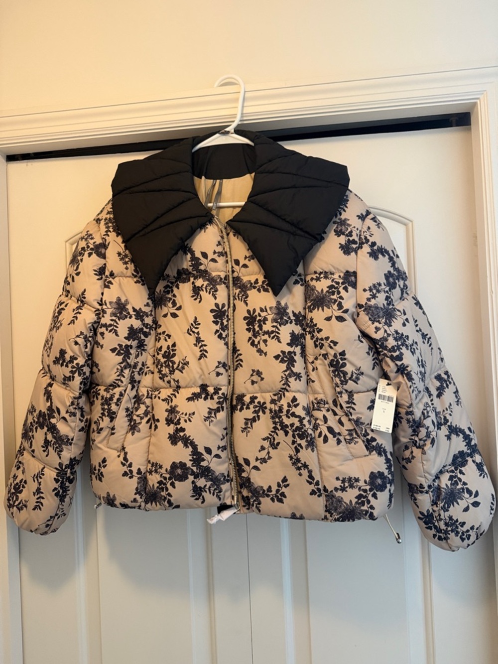 Beige Floral Puffer Jacket with Black Collar